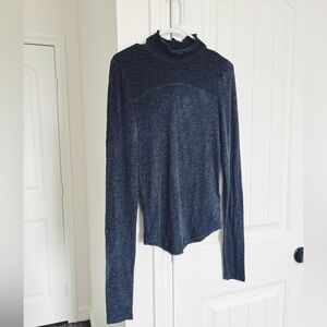 WE THE FREE Soft Long Sleeve Blouse Size S